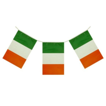 Guirnalda de Bandera Irlanda de Plástico de 20 x 30 Centímetros 50 Metros